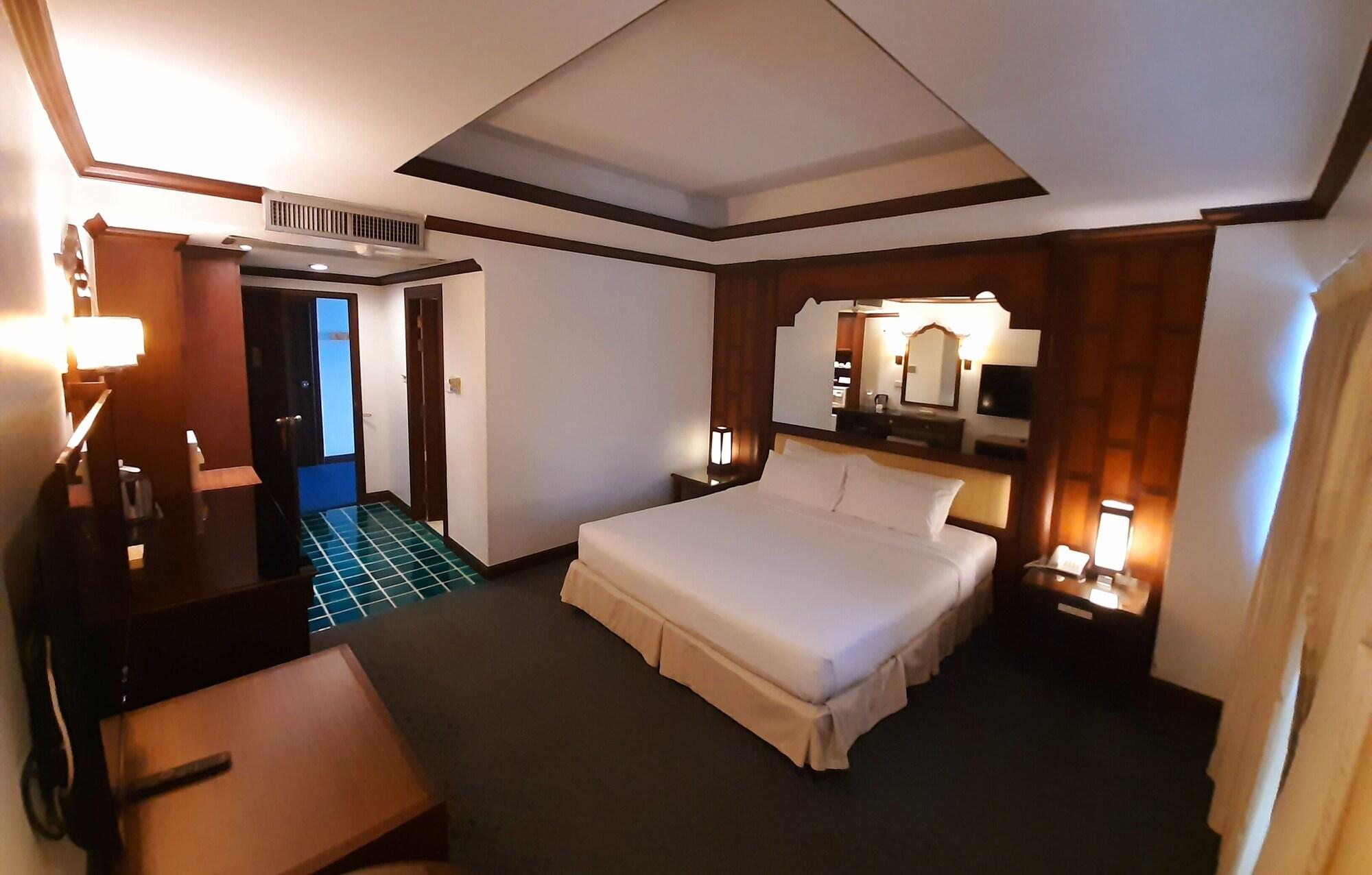 פאטאיה Grand Hotel מראה חיצוני תמונה